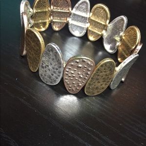 Stretchable bracelet gold, silver, rose gold color